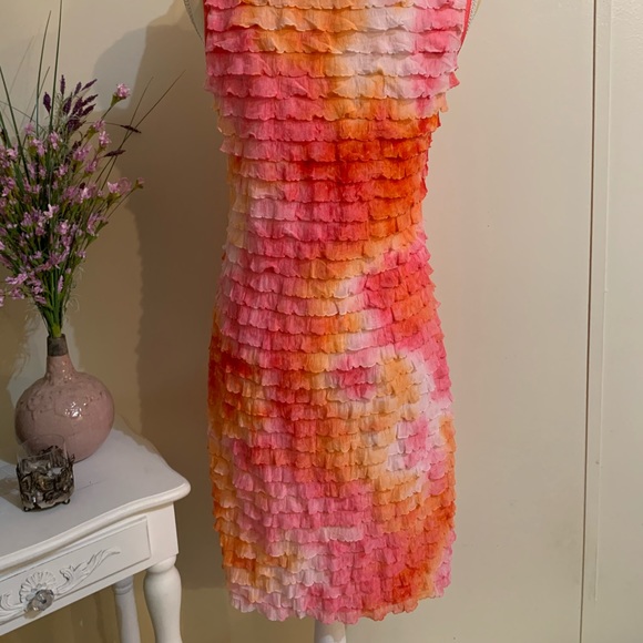 Tribal casual sleeveless dress. Size Small - Picture 4 of 8